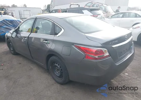 2014 Nissan Altima 2.5 S z USA, uszkodzony, nr VIN 1N4AL3AP6EN371513